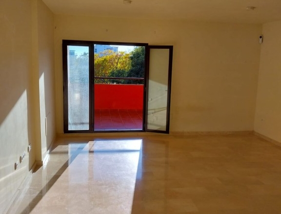 Imagen 2 de ¡VIVIENDA DE 2 DORMITORIOS A UN PASO DEL MAR EN ESTEPONA!