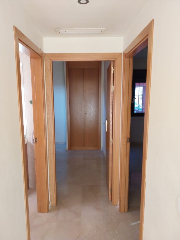 Imagen 3 de ¡VIVIENDA DE 2 DORMITORIOS A UN PASO DEL MAR EN ESTEPONA! Imagen 3 de ¡VIVIENDA DE 2 DORMITORIOS A UN PASO DEL MAR EN ESTEPONA!