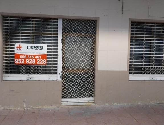 Imagen 1 de MARAVILLOSO LOCAL EN EL CENTRO DE ESTEPONA