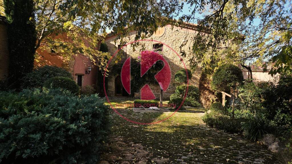 exquisita: 1.000 m² sobre 1