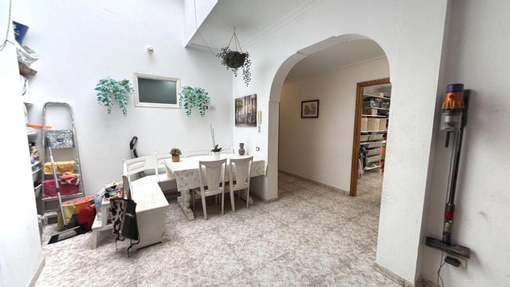 Imagen 1 de Amplio Piso en Playa de Arinaga