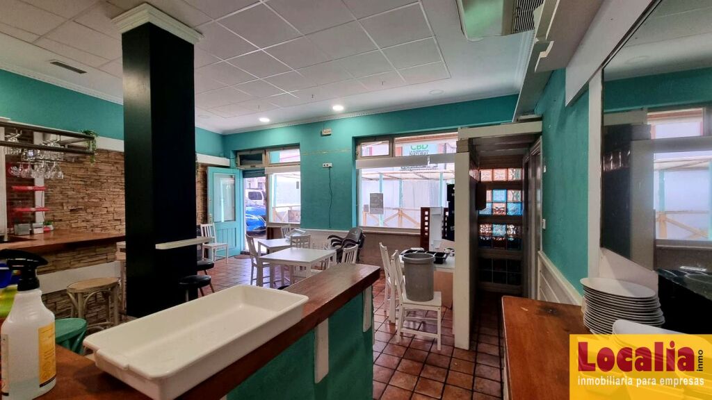 Imagen 2 de Bonito bar en centro Torrelavega