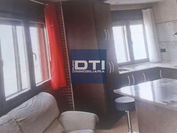 Imagen 2 de Piso en Cañicas de 2 habitaciones 1 baño. Albacete