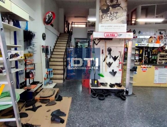 Altura y Flujo Constante de Tráfico Comercial