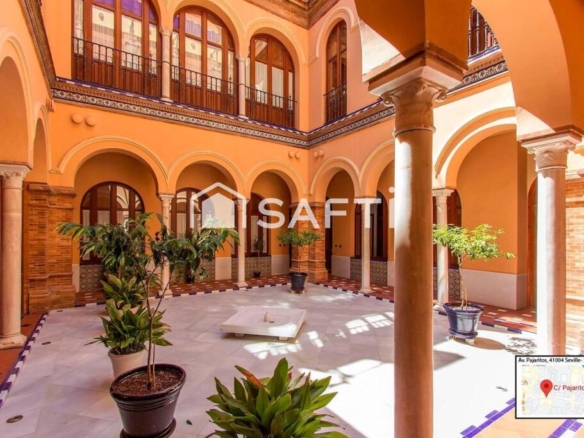 Imagen 2 de Triplex de lujo con licencia turística en el corazón histórico de Sevilla Compartir por whastapp Compartir en facebook Compartir en twitter