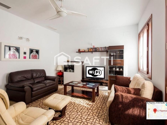 Imagen 3 de Triplex de lujo con licencia turística en el corazón histórico de Sevilla Compartir por whastapp Compartir en facebook Compartir en twitter