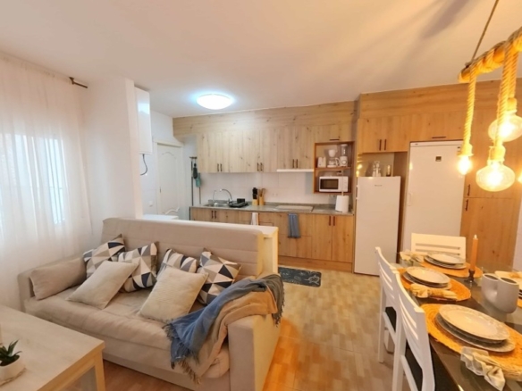 Imagen 3 de Bungalow a 250 metros de la Playa de La Mata