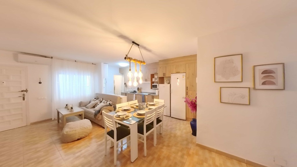 Imagen 4 de Bungalow a 250 metros de la Playa de La Mata