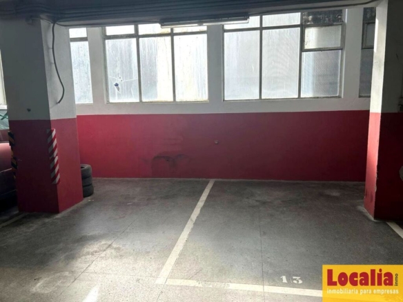 Imagen 1 de 8 plazas de garaje en venta en centro de Santander
