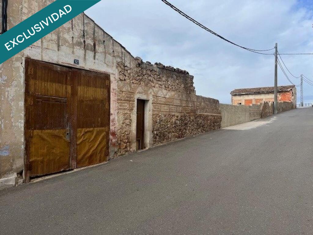 Imagen 1 de SOLAR DE 315 m² PARA EDIFICACIÓN EN TERESA DE COFRENTES