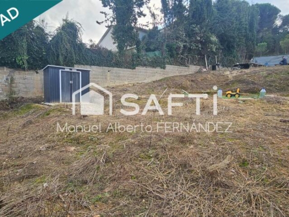 Imagen 2 de Terreno con vistas a la montaña en Lloret Residencial