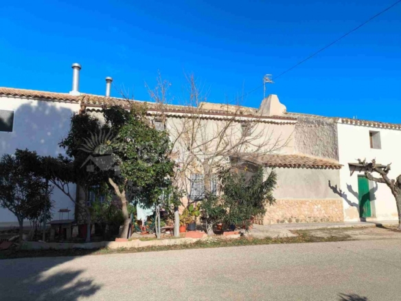 Imagen 1 de Casa de campo-Masía en Venta en Yecla Murcia