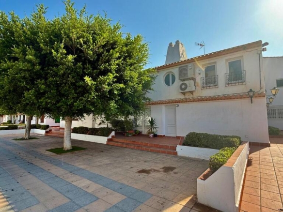 Imagen 2 de Local Comercial en Zoco Alcazaba