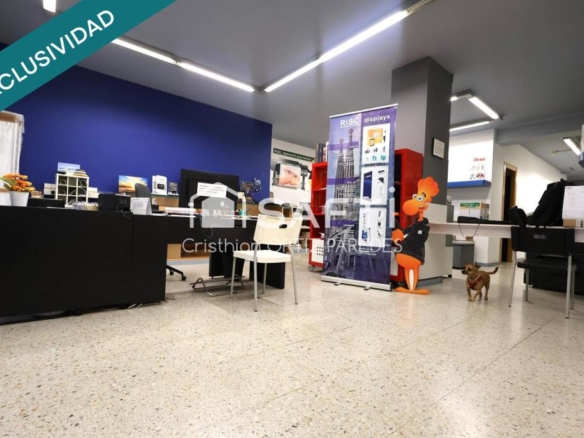 Imagen 4 de Local comercial con negocio consolidado centro de Barcelona