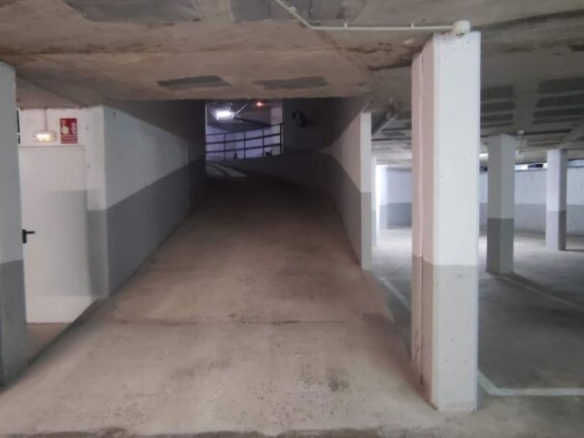 Imagen 1 de Parking coche en Venta en Franqueses Del Valles