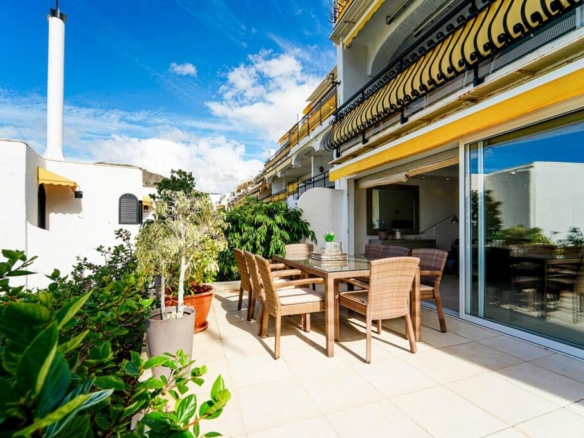 Imagen 3 de Apartamento exclusivo en esquina con sauna privada y gran terraza en Aquamarina