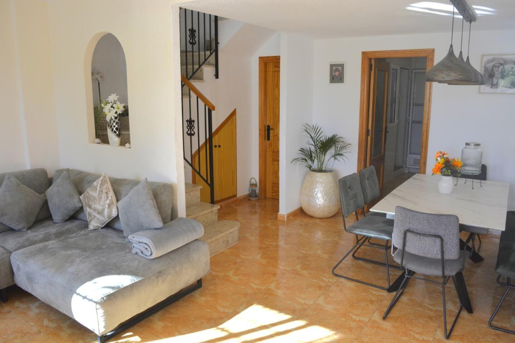 Imagen 2 de Venta de townhouse en Gran alacant