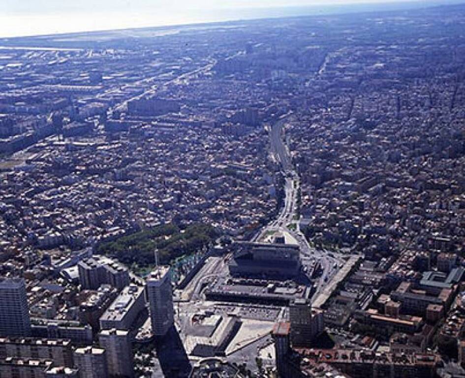 Imagen 1 de HOTEL 4 estrellas a pleno rendimiento. Zona Estación Sants.