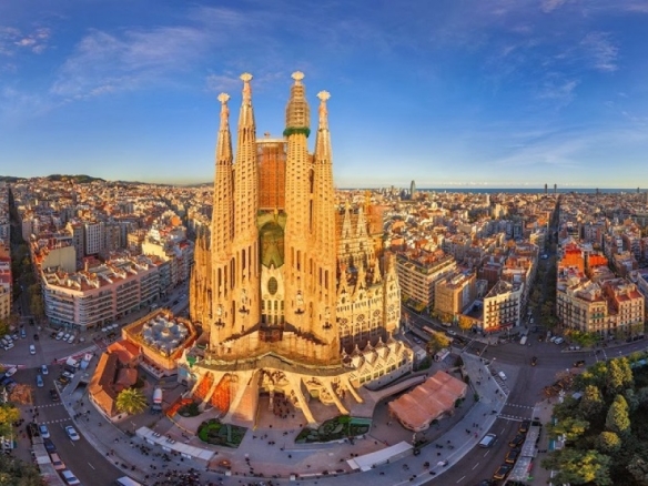 Imagen 3 de BARCELONA. Finca de apartamentos turísticos. En perfecto estado.