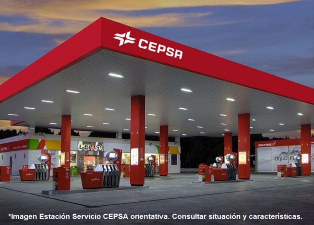 Imagen 1 de INVERSIÓN: GASOLINERA CON RESTAURANTE A PIE DE AUTOVÍA EN CATALUÑA