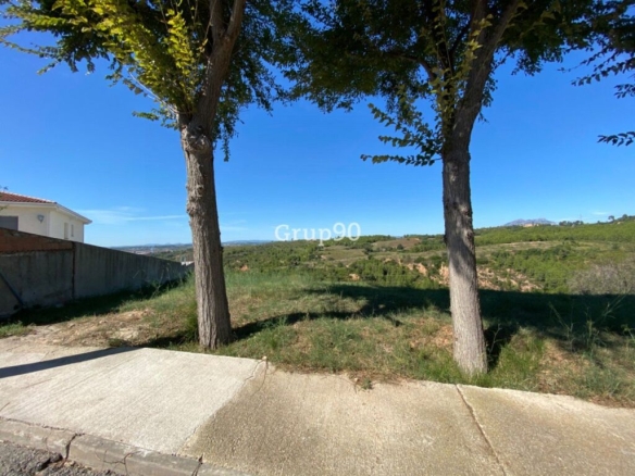 Imagen 3 de Parcela residencial de 2.000 m2 en Castellbisbal
