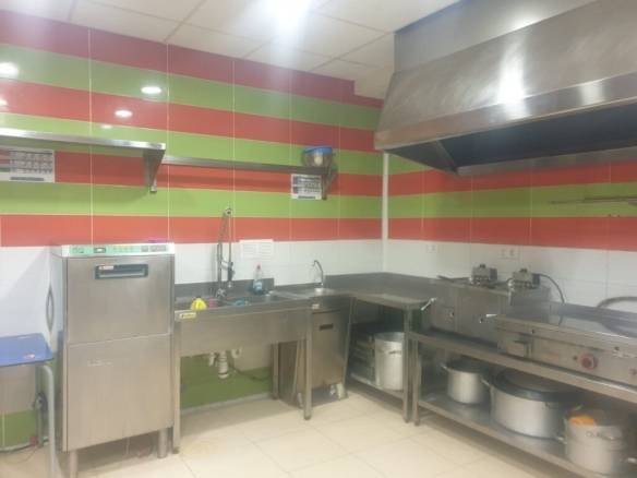 Imagen 3 de Local / Salón de fiestas en ZONA TURISTICA -