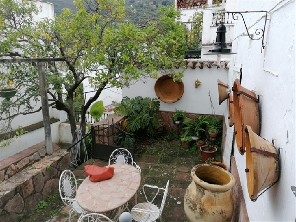 Imagen 3 de Casa de pueblo en Venta en Benadalid Málaga Imagen 3 de Casa de pueblo en Venta en Benadalid Málaga