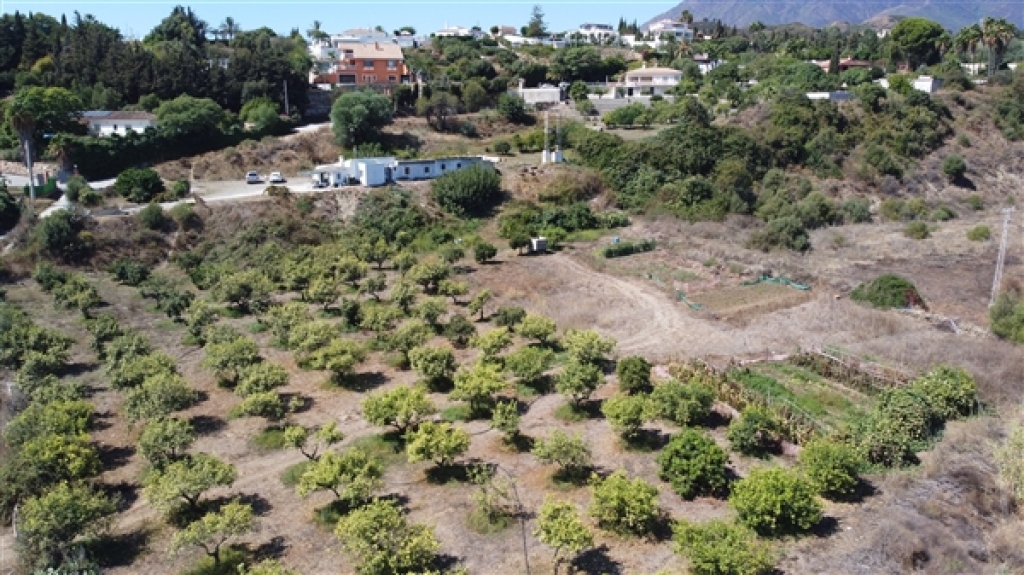 Imagen 2 de Parcela en Venta en Estepona Málaga Imagen 2 de Parcela en Venta en Estepona Málaga