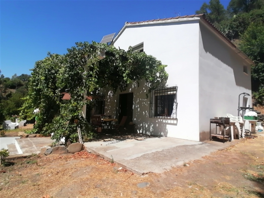 Imagen 2 de Casa de campo-Masía en Venta en Genalguacil Málaga