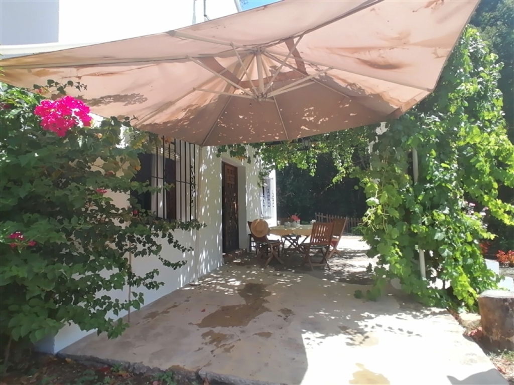 Imagen 4 de Casa de campo-Masía en Venta en Genalguacil Málaga