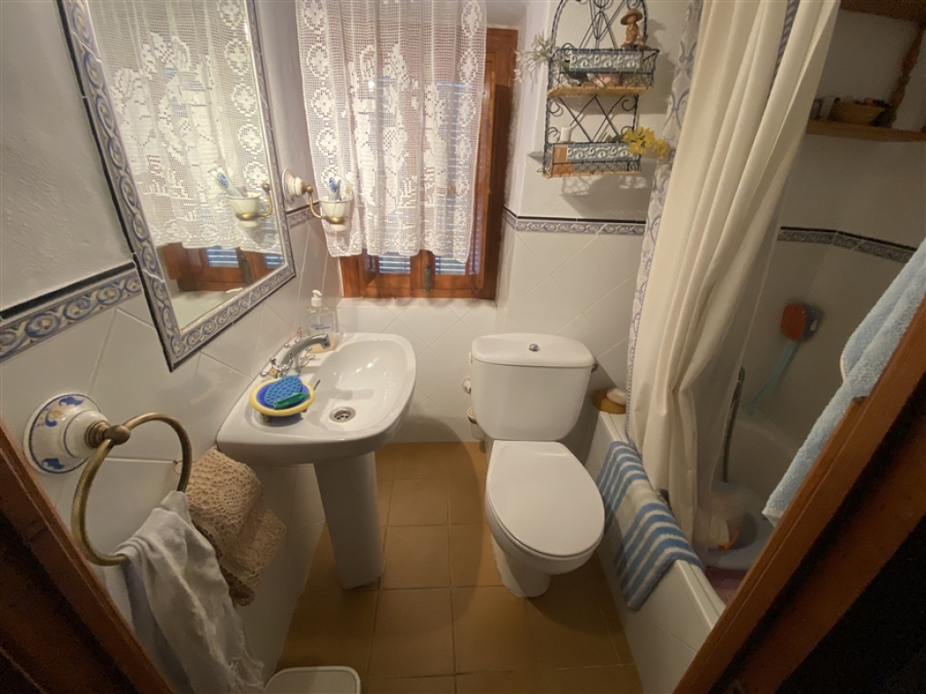 Imagen 4 de Casa de pueblo en Venta en Benalauria Málaga