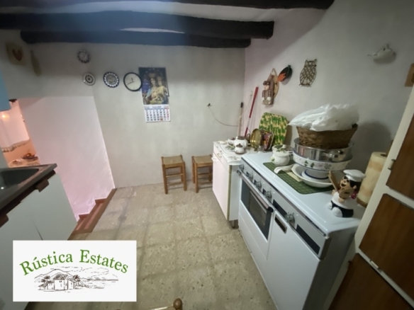Imagen 1 de Casa de pueblo en Venta en Benalauria Málaga