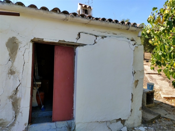 Imagen 3 de Casa de campo-Masía en Venta en Cortes De La Frontera Málaga