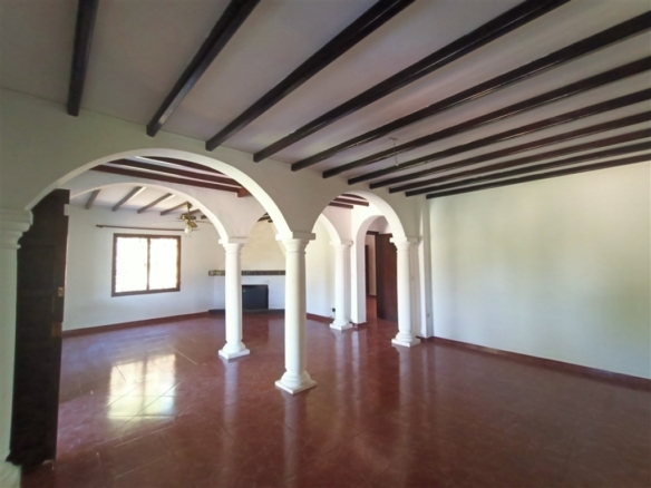 Imagen 4 de Casa-Chalet en Venta en Reinoso Málaga