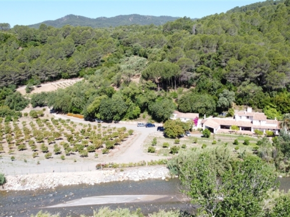 Imagen 3 de Casa de campo-Masía en Venta en Gaucín Málaga