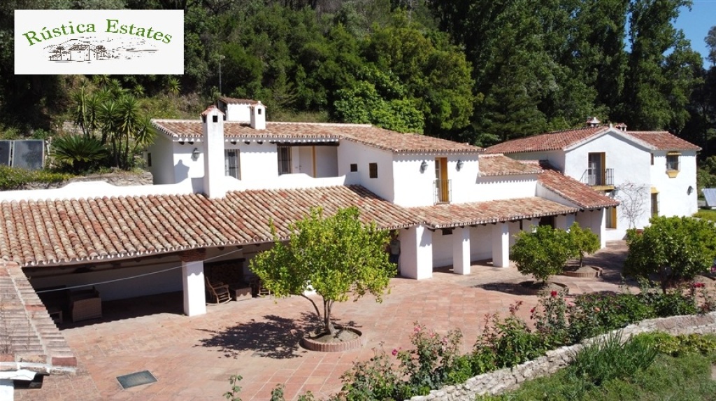 Imagen 1 de Casa de campo-Masía en Venta en Gaucín Málaga