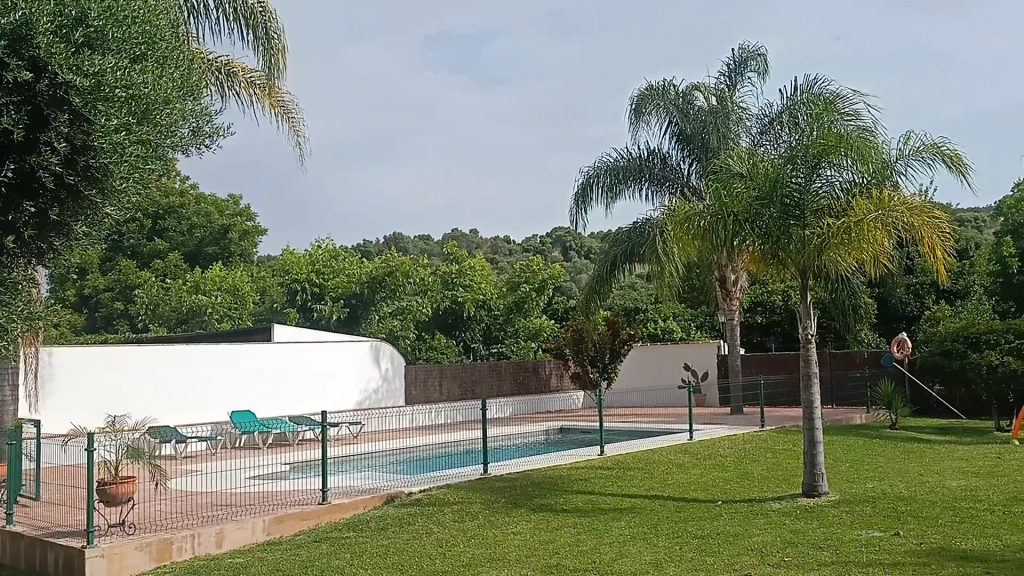 Imagen 2 de Casa de campo-Masía en Venta en Jimena De La Frontera Cádiz