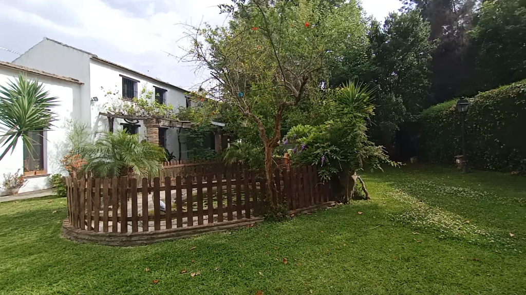 Imagen 1 de Casa de campo-Masía en Venta en Jimena De La Frontera Cádiz