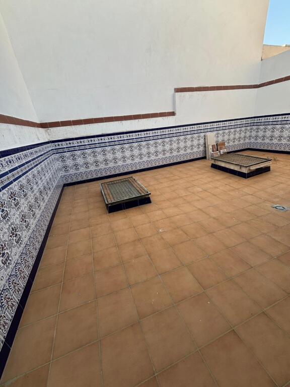 Imagen 1 de Casa de pueblo en Alquiler en Alcala De Guadaíra Sevilla