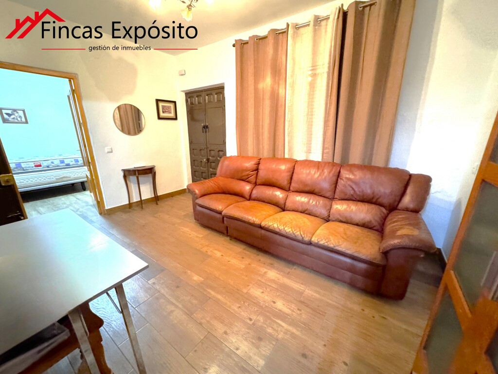 Imagen 2 de Casa de pueblo en Venta en Vélez Malaga Málaga