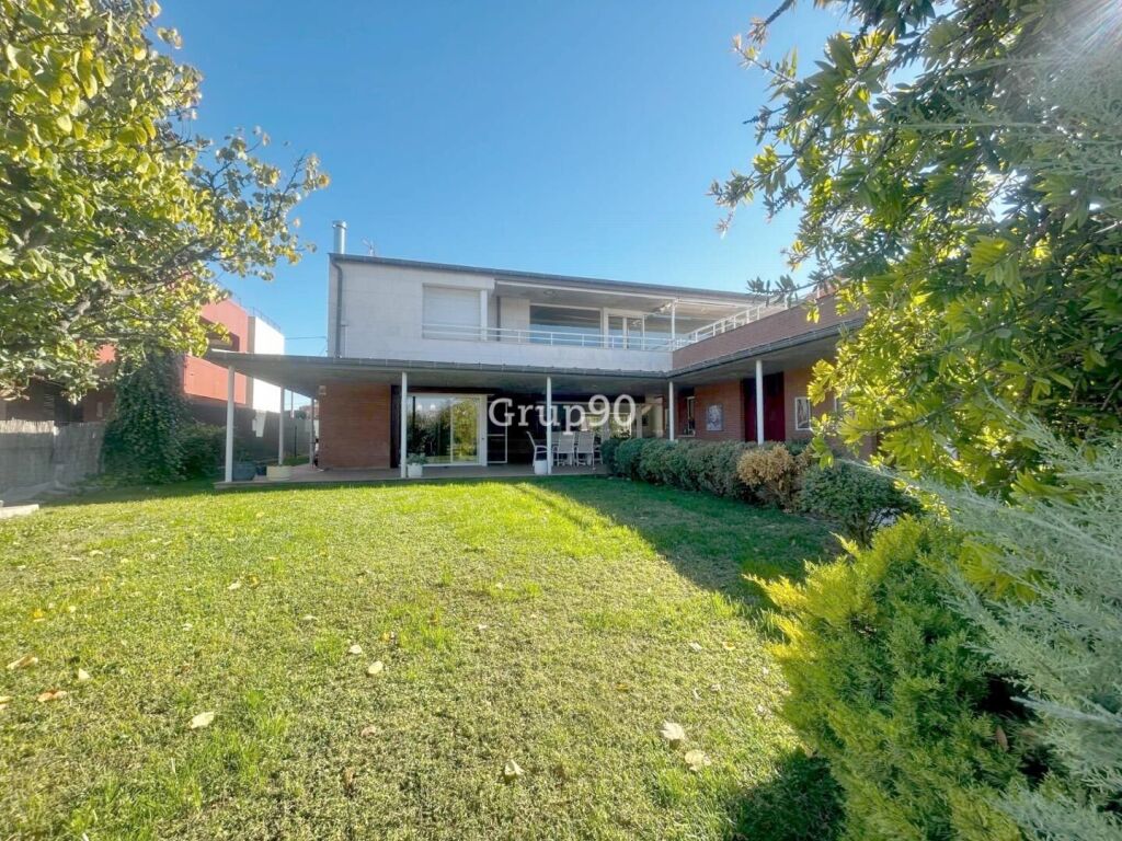 Imagen 1 de ✨ La casa de tus sueños te está esperando EN EL PARC DE L'AIGUA- ALQUILER CON OPCION A COMPRA