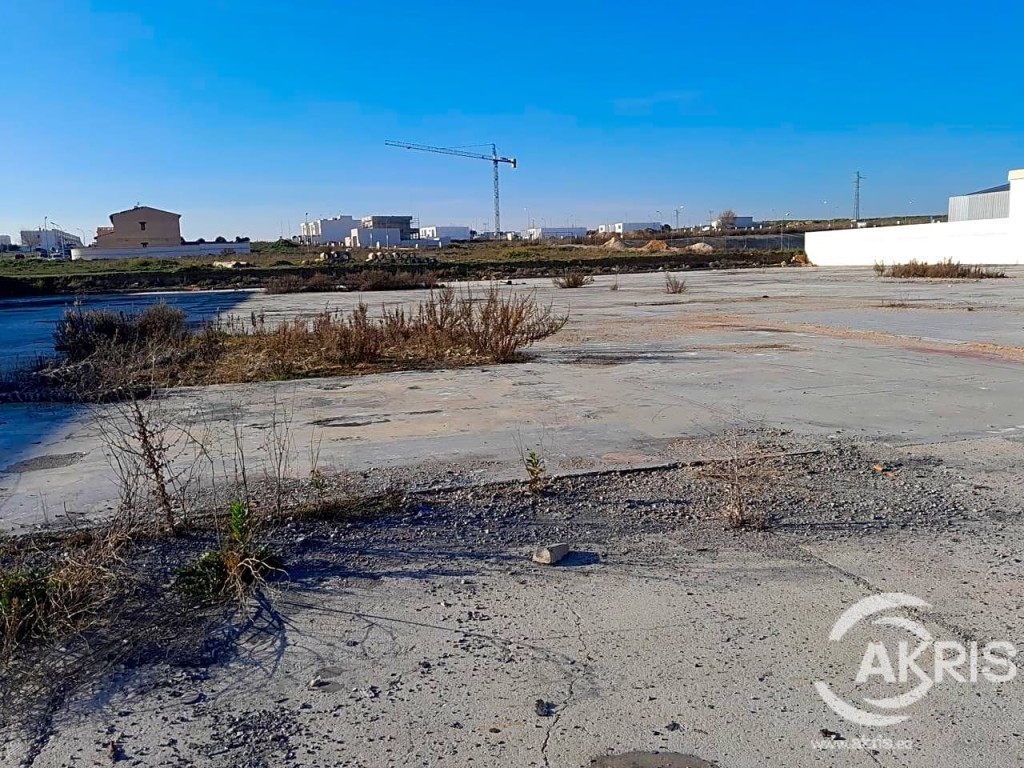 Imagen 1 de VENTA TERRENO INDUSTRIAL DE 6.860 M2 EN YUNCOS