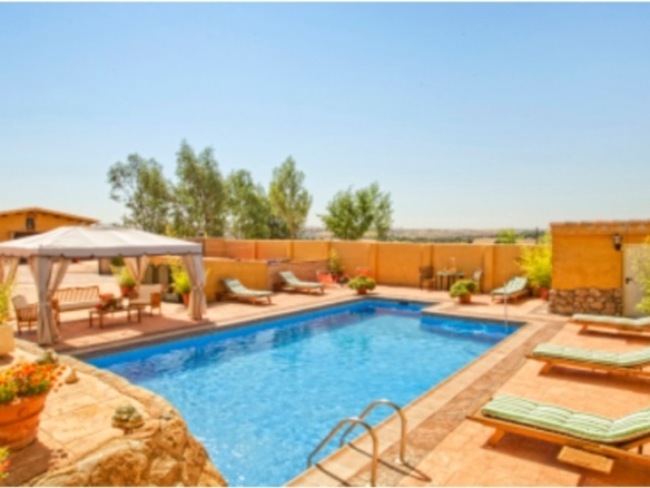 Imagen 1 de Casa de campo-Masía en Venta en Villaviciosa De Odon Madrid