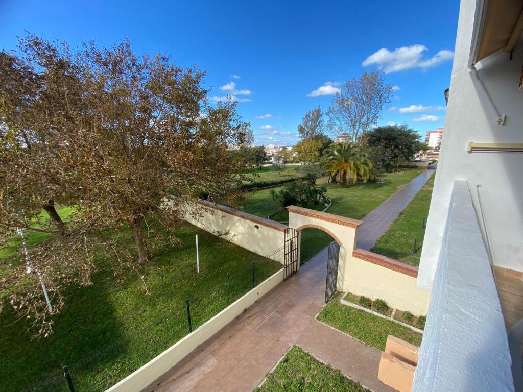 Imagen 3 de Estudio reformado en Residencial El Rocío