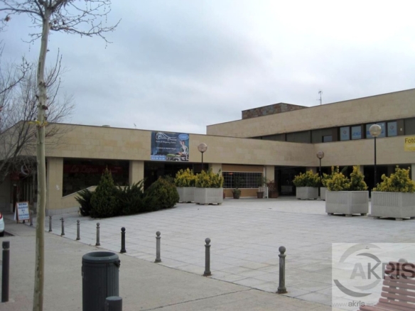 Imagen 3 de ?️ Plazas de garaje en venta en Avenida de la Legua (Toledo)