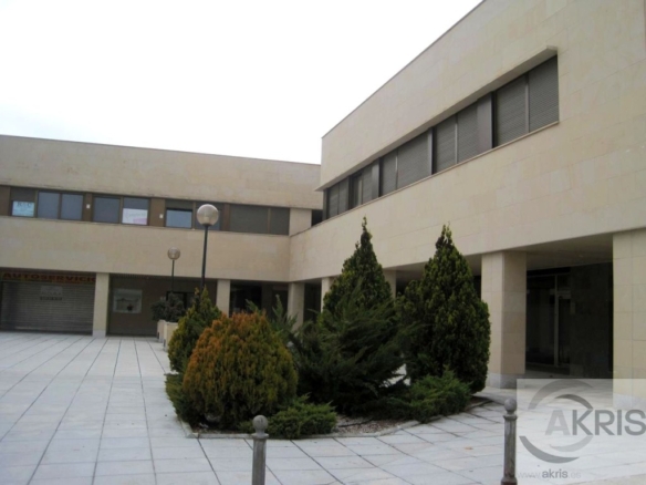 Imagen 1 de ?️ Plazas de garaje en venta en Avenida de la Legua (Toledo)