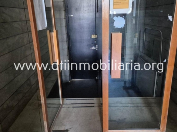 Imagen 2 de SE VENDE CASA CONSISTORIAL LA PALMA DEL CONDADO