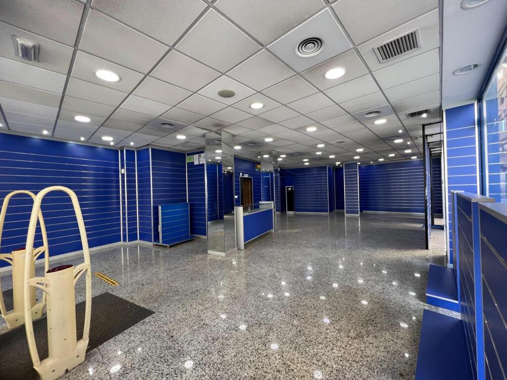 Imagen 2 de ¿Buscando un sitio IDÓNEO para tu negocio?
