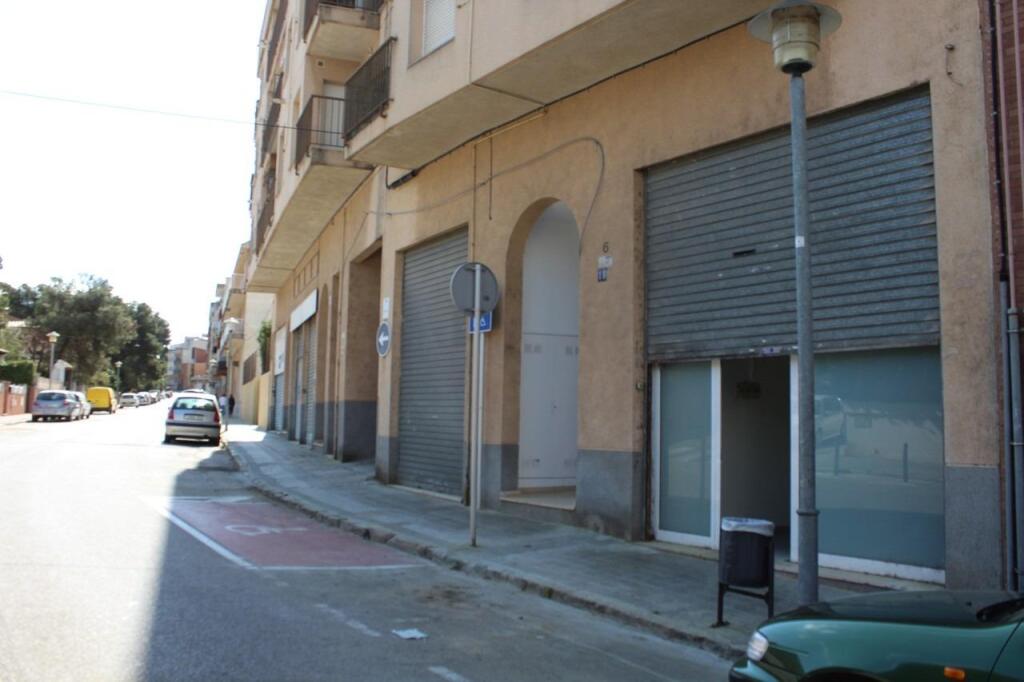 Imagen 1 de LOCAL COMERCIAL EN EL VENDRELL