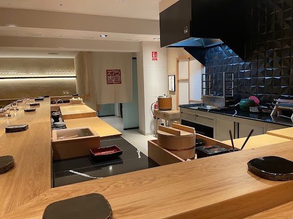 Imagen 2 de Local comercial en Alquiler en Madrid Madrid CASTILLEJOS